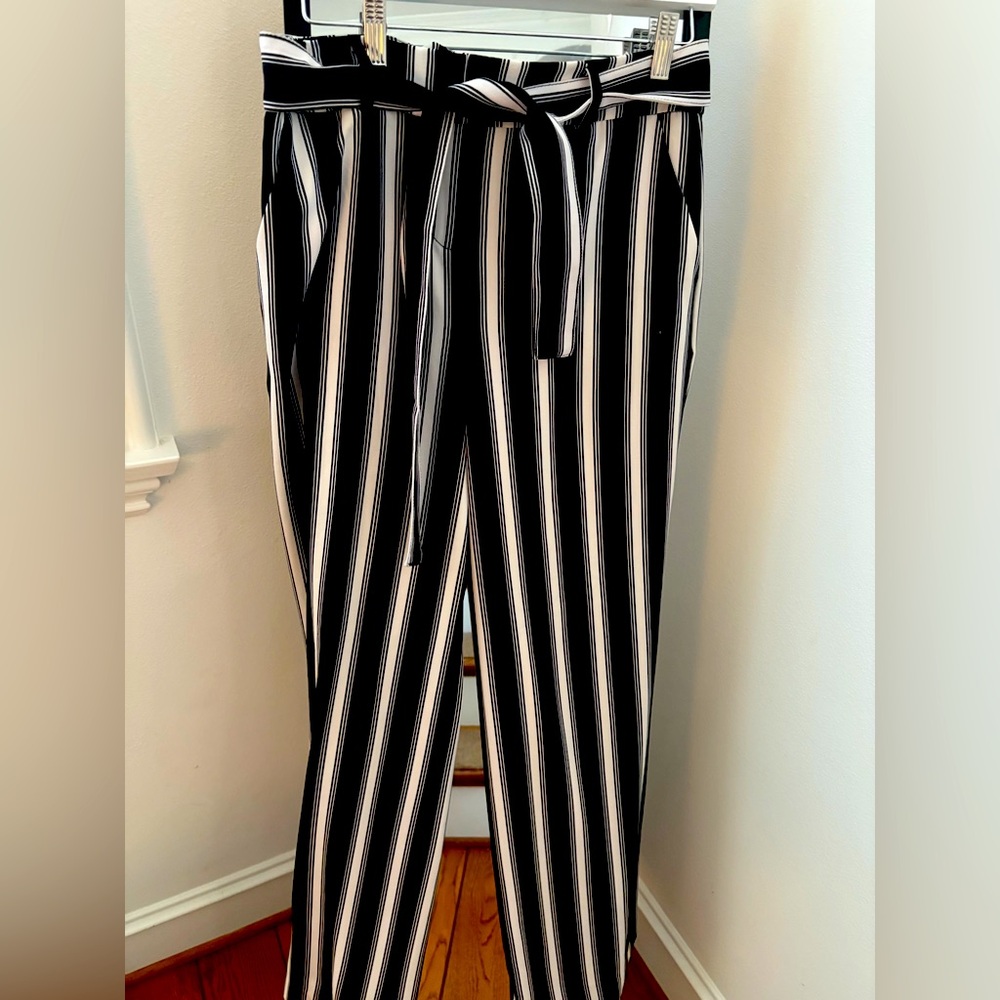 New York & Company Black and White Trousers